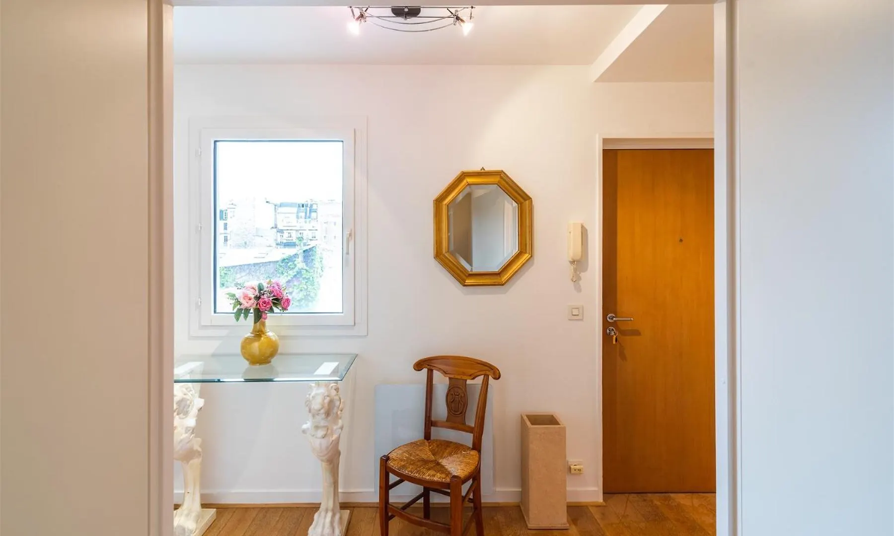 Le Daguerre Apartment Paris