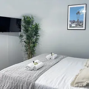 Appartement 1603c Nice Studio Near Montparnasse, Paris